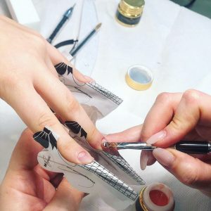 Corso Perfezionamento Unghie